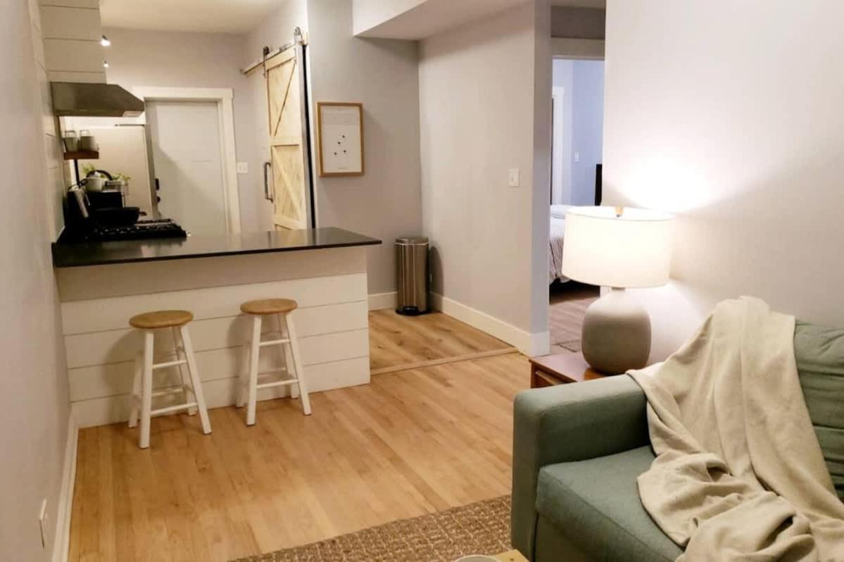 Modern 2Br With Patio & Cozy Space Чикаго Экстерьер фото